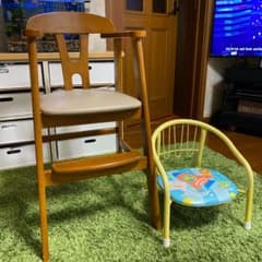 ベビーチェアーのサムネイル