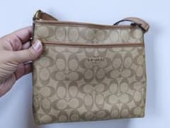 COACH シグネチャー ショルダーバッグ F29210のサムネイル