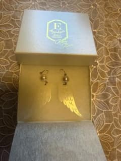 E hyphen world gallery BonBon 羽ピアス AMOのサムネイル