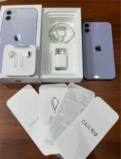 iPhone 11 パープル 128 GB SIMフリー　本体のサムネイル