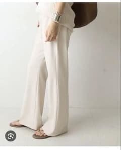 美品]ドゥーズエムクラス イージーフレアパンツ(2wayカルゼ)36 - メルカリ