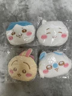 ちいかわ　うさぎ ちいかわ ハチワレ モモンガ　ふわふわフェイスポシェットのサムネイル