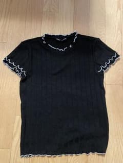 ZARA 黒リブフリルTシャツ Mのサムネイル