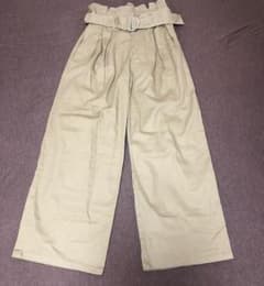 GU 新品 ワイドパンツのサムネイル