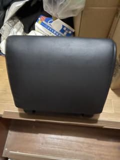トヨタ純正オットマン　1個のサムネイル