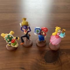 チョコエッグ　スーパーマリオ フィギュア 4体セットのサムネイル