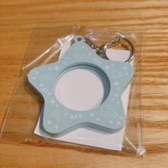 SHINee KEY ランダムトイ　缶バッジホルダーのサムネイル
