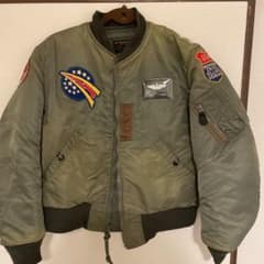 MA-1 フライトジャケットのサムネイル