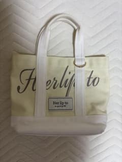 本日発送 herlipto Canvas Mini Tote Yellow - メルカリ