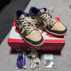 Nike Dunk Low PRMのサムネイル