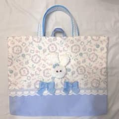 レッスンバック　ループ付き　うさぎ　リボン　ゆめかわ　ぬいぐるみのサムネイル