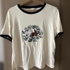 ウサギと花柄刺繍 リンガーTシャツ アイボリーのサムネイル