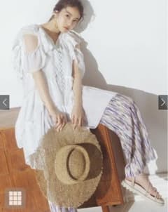 ナローストラップサンダルのサムネイル