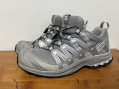 Salomon トレイルランニングシューズ グレーのサムネイル