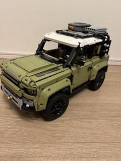 LEGO ランドローバー　ディフェンダーのサムネイル