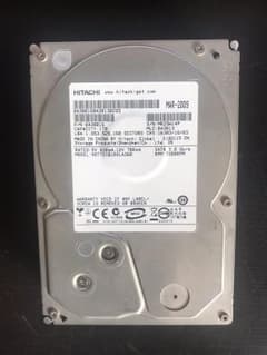 最終値下げ！中古 HITACHI 1TB 3.5インチ HDD 送料無料！のサムネイル