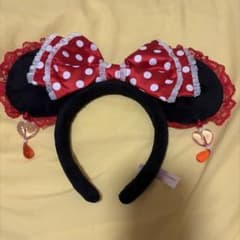 ディズニー　ミニー 　イヤリング　レース　カチューシャ　赤 美品 値下げ可のサムネイル