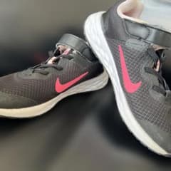 Nike スニーカー キッズのサムネイル