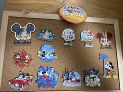 ディズニー　ピンバッジのサムネイル