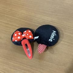 ミニー　ピンバッジのサムネイル