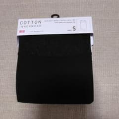 ユニクロ　コットンレーヨンレースＴ　ノースリーブのサムネイル