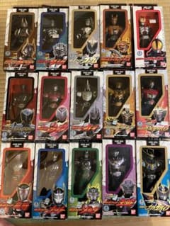 仮面ライダー龍騎　フィギュア15体のサムネイル
