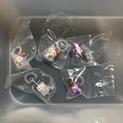 サンリオ　ハロウィン　めじるしアクセサリー　キティ　クロミ　ポチャッコのサムネイル