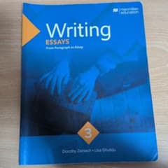 Writing Essays 3のサムネイル