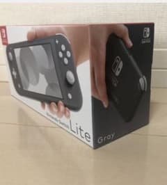 ニンテンドー スイッチライト グレーとどうぶつの森のサムネイル