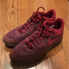 NIKE エアマックスのサムネイル