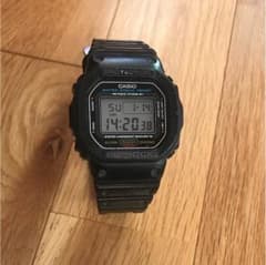 G-SHOCKのサムネイル