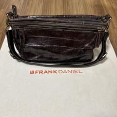 FRANK DANIEL クロコダイル型押し ショルダーバッグのサムネイル
