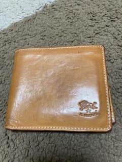 【赤猫様 専用】IL BISONTE イルビゾンテ 二つ折りのサムネイル