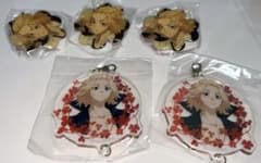 Tokyo Revengers Sano Manjiro Acrylic Keychain Metal Can Badge