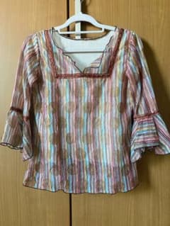 レディース　トップスのサムネイル