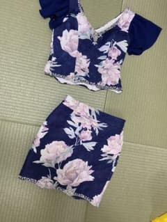 キャバドレスのサムネイル