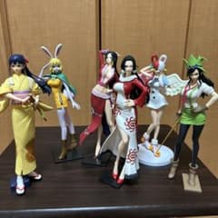 ワンピース フィギュア - メルカリ