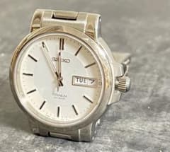SEIKO Titanium Men's Watch, Made in Japan