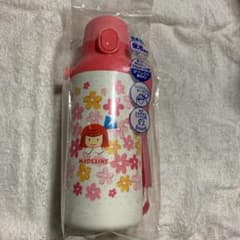 12月８日で出品一時停止！【新品】マドレーヌちゃんプラスチック水筒400mlのサムネイル