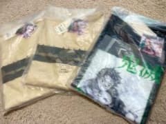 UNIQLO×鬼滅の刃コラボTシャツ 3点セットのサムネイル