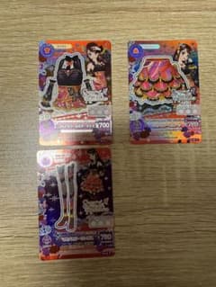 アイカツカード マルチカラーコーデ 3枚セットのサムネイル