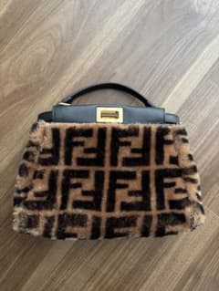 FENDI ピーカブー ファー ズッカ柄 ムートン ミニ ファー - メルカリ