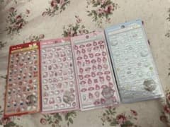 ボンボンドロップシール　ミニ　サンリオ　キティ　マイメロ　シナモン　正規品　4種のサムネイル