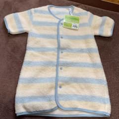 1歳から8歳まで　まき毛布のサムネイル