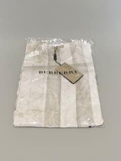 【新品未開封】BURBERRY Tシャツのサムネイル