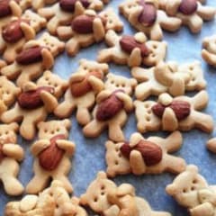 バレンタインに☆　抱っこクマ　クッキー型のサムネイル