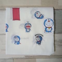 ドラえもん　ハンカチ　未使用品のサムネイル
