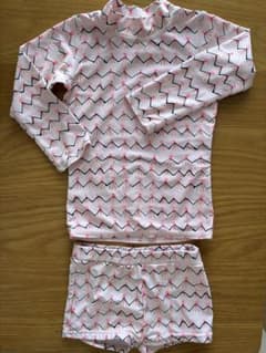 【女の子用】soft gallery キッズ 水着 セットアップのサムネイル