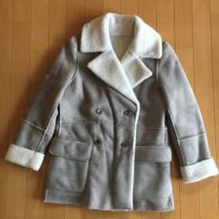 週末お値下げ✨ムートン&ボア リバーシブルコートのサムネイル
