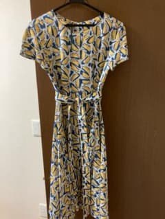 HOBBS LONDON レモン柄 半袖ワンピース リネン100% ベルト付きのサムネイル